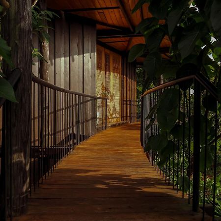 Hotel Trebartha East The Round House Ahangama Exterior foto